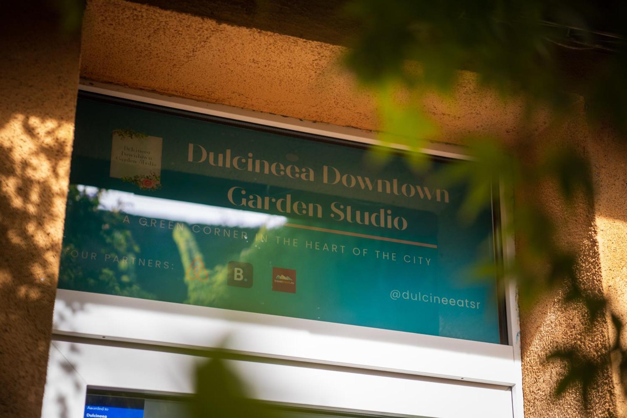 Dulcineea Downtown Garden Studio Timisoara Exterior photo